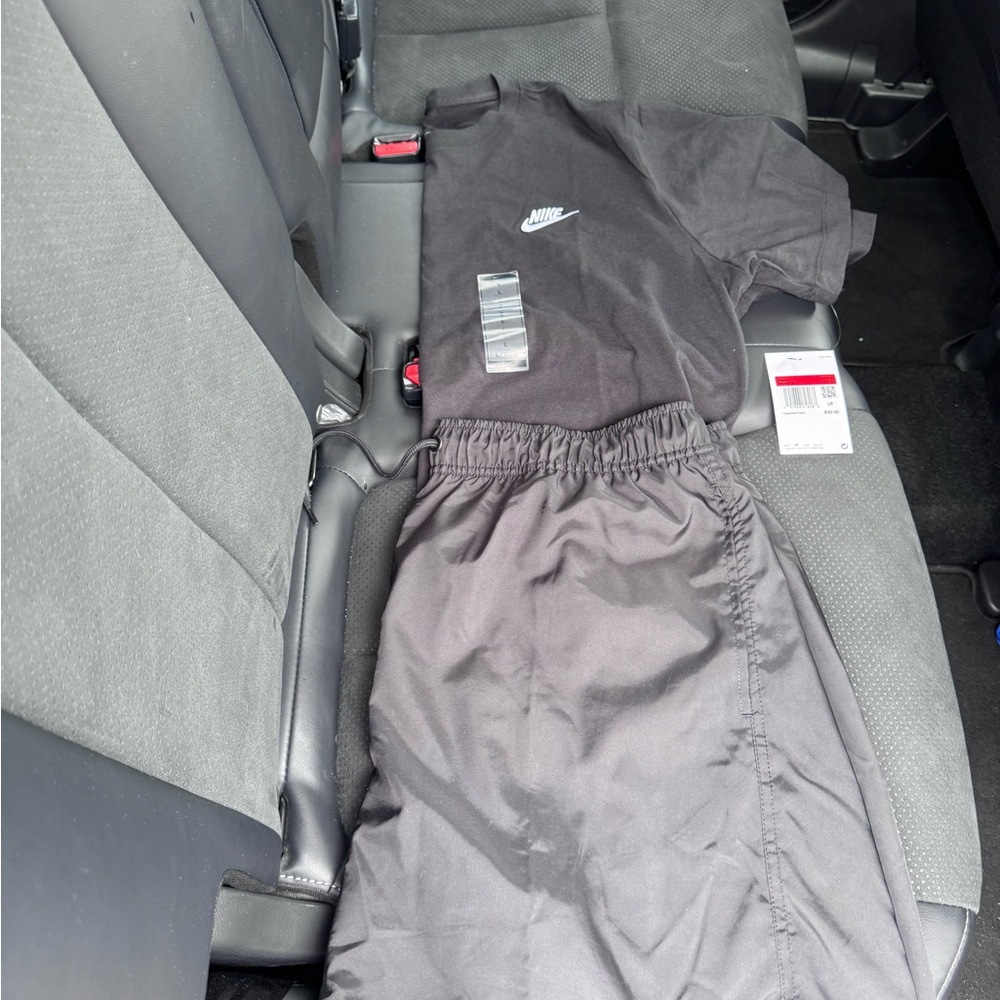 Nike Kids Black Bottoms